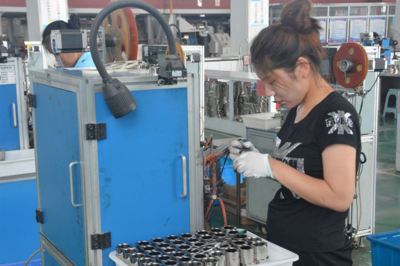 菏泽高新区朗峰新材料:科技创新助推高质量发展